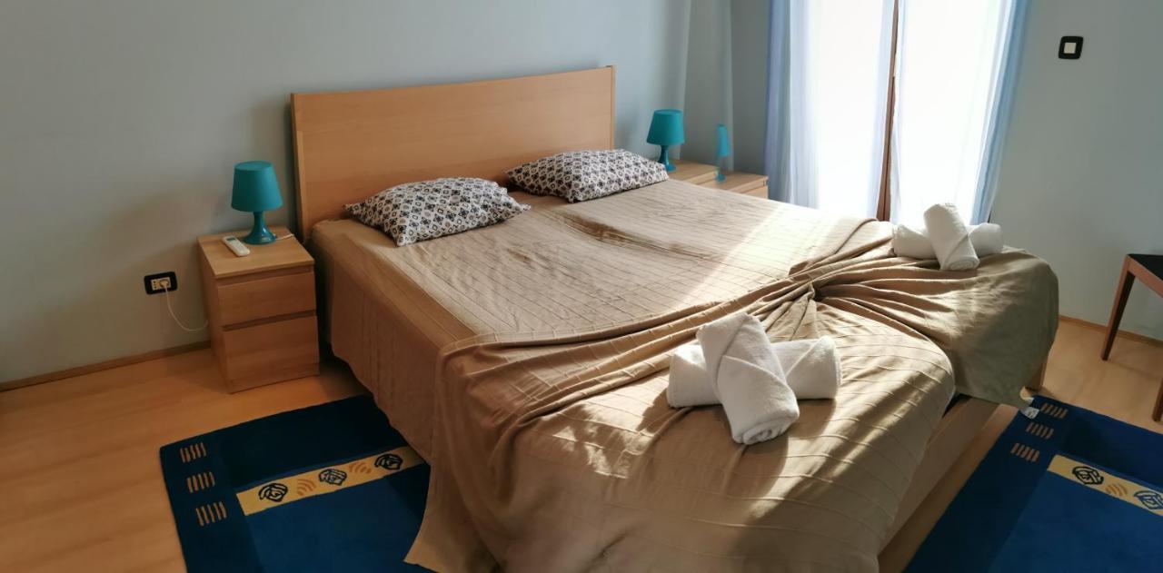 Apartment Lara Rovinj Exteriör bild