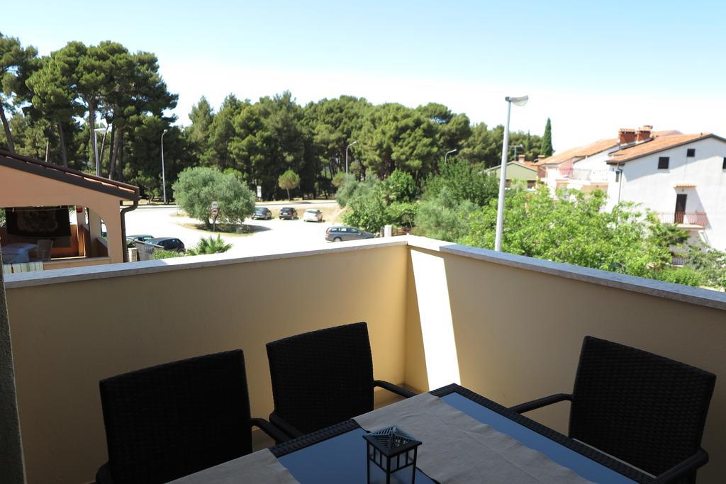 Apartment Lara Rovinj Exteriör bild