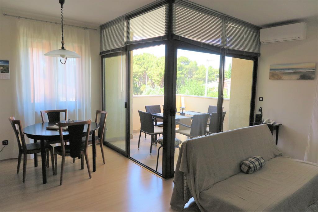 Apartment Lara Rovinj Exteriör bild